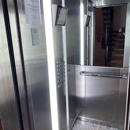 Apartment Urb Playamar 1 1st Line *